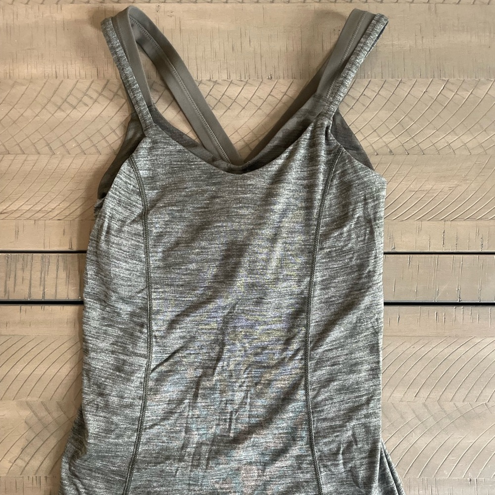 ✨SOLD✨Lululemon Tank